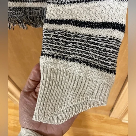 MOON RIVER- knit sweater - Picture 5 of 6